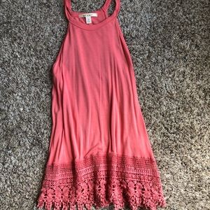 Long, shift shirt with lace trimming